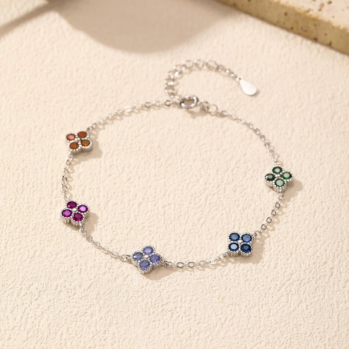 Exquisite 925 Sterling Silver Four Leaf Clover Bracelet Adorned with Colorful Zirconia for Women - A Trendy and Elegant Fashion Accessory