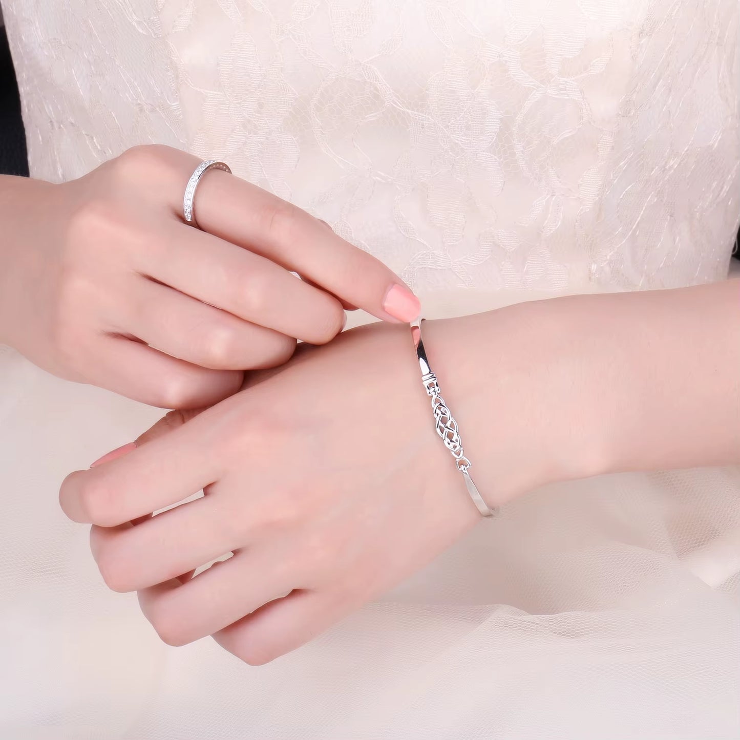 Elegant Irish Celtic Knot 925 Sterling Silver Bangle Bracelet for Women - Vintage Trendy Fine Jewelry