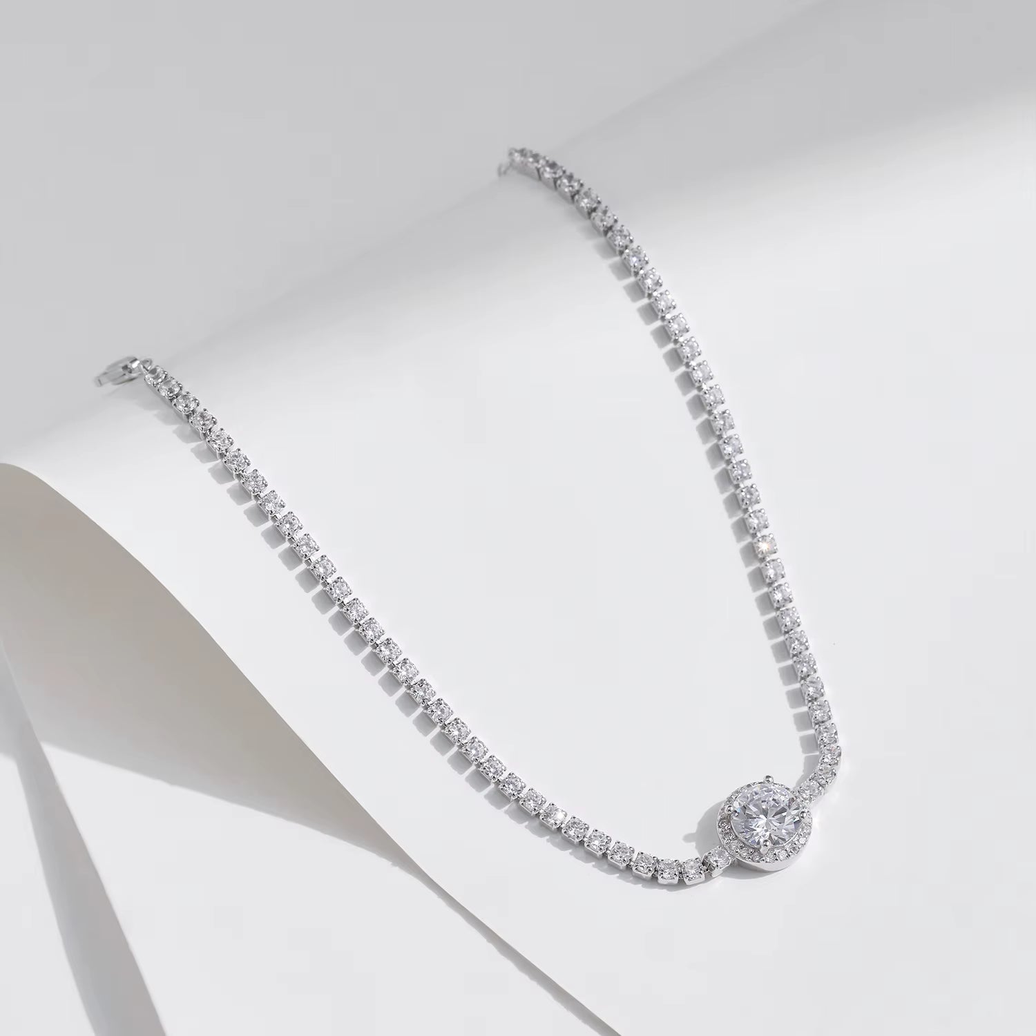 Exquisite 925 Sterling Silver Tennis Bracelet with Sparkling Cubic Zirconia - Perfect Luxury Accessory for Weddings and Engagements