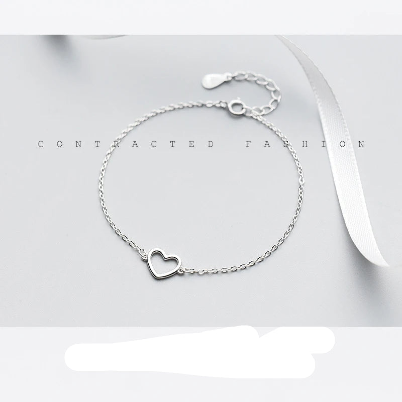 Delicate Heart-Shaped 925 Sterling Silver Bracelet for Women - A Charming Gift for Any Occasion
