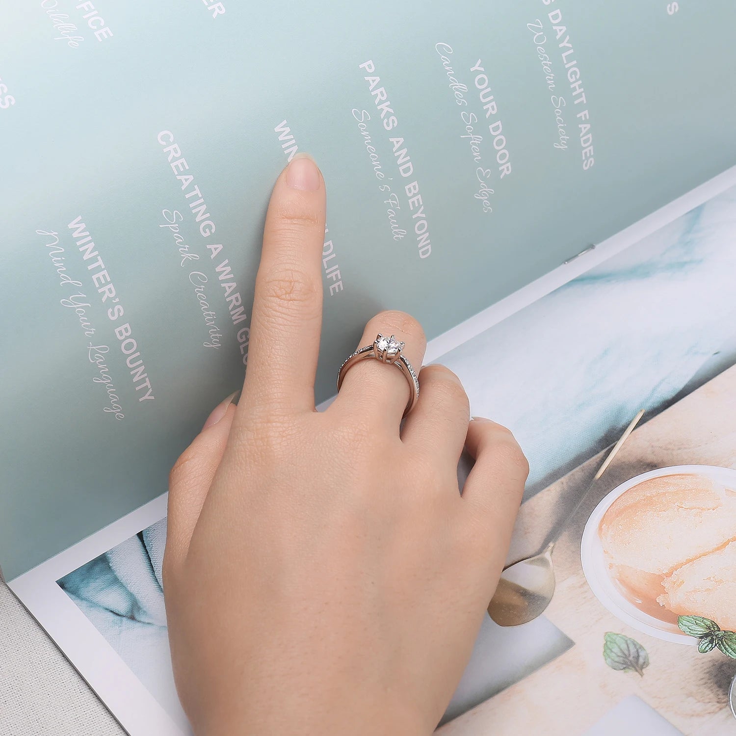 Exquisite 5A CZ Solitaire Classic 925 Sterling Silver Cocktail Ring - Perfect Engagement and Anniversary Gift for Women