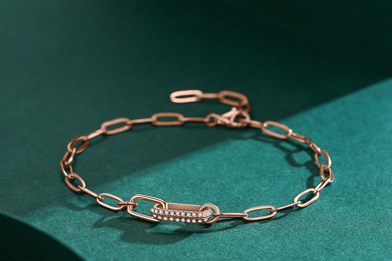 Exquisite Trendy 925 Sterling Silver Geometric Link Lock Bracelet for Women Featuring Dazzling Zirconia Chains