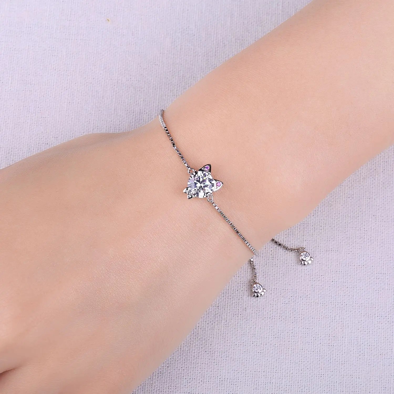 New Arrival: Exquisite 1.7Ct Round Gemstone Adjustable Love Cat Bracelet in 925 Sterling Silver - A Perfect Gift for Women