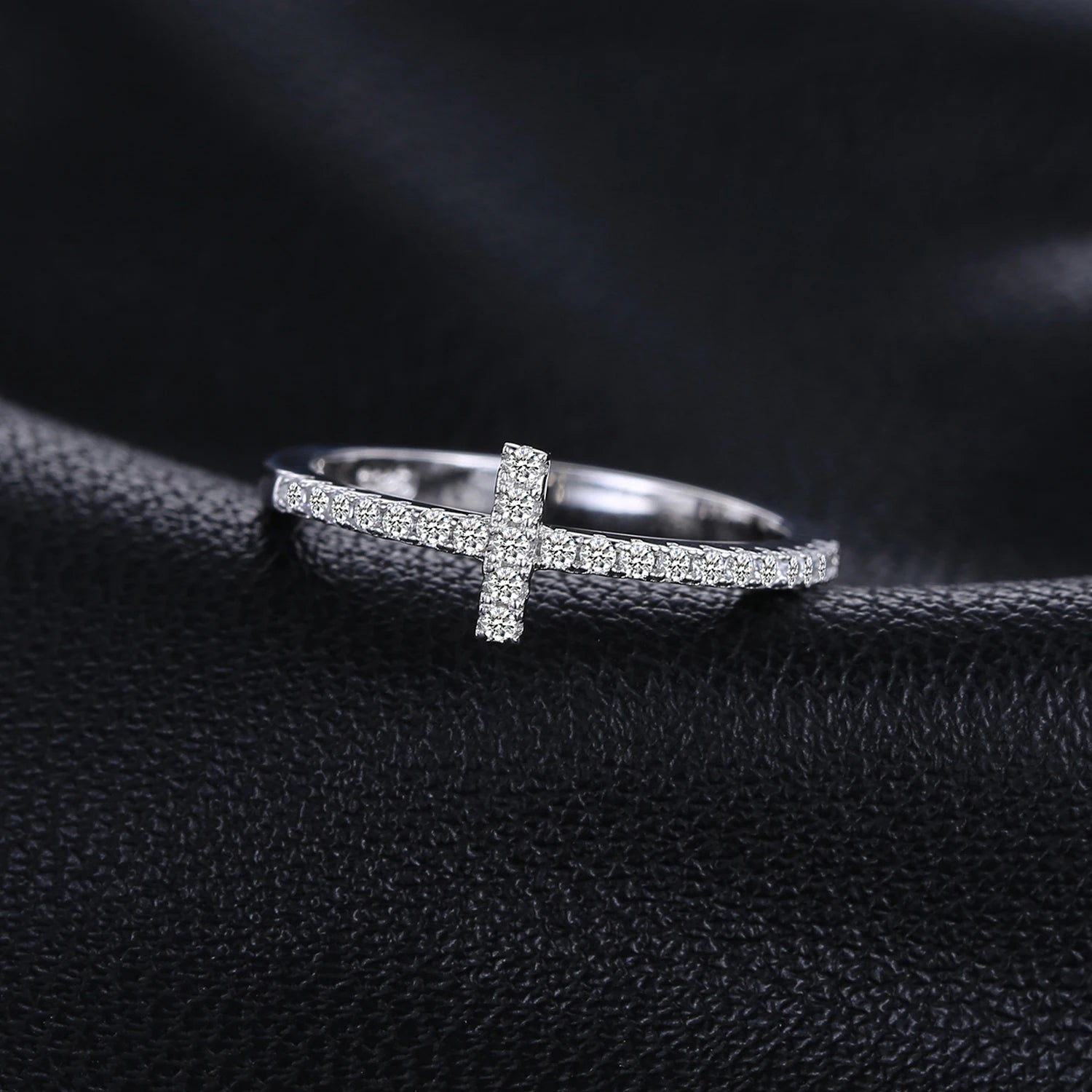 Elegant 5A CZ Cross Sideway Wedding Ring in 925 Sterling Silver - A Perfect Engagement and Anniversary Gift for Women