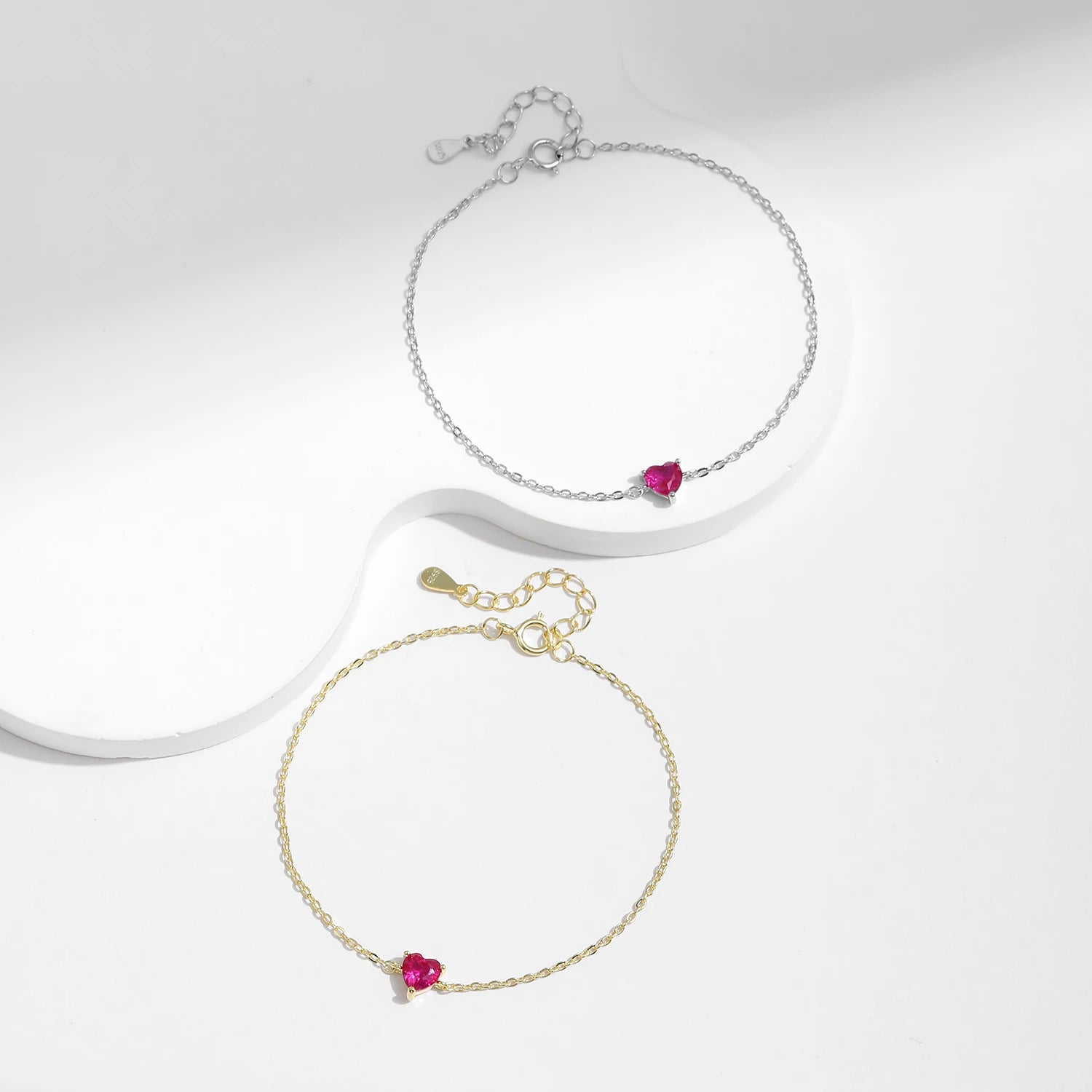 Stunning 925 Sterling Silver Heart Bracelet with Romantic Rose Red Zirconia - Elegant Link Chain for Women, Perfect for Fine Jewelry Gifts