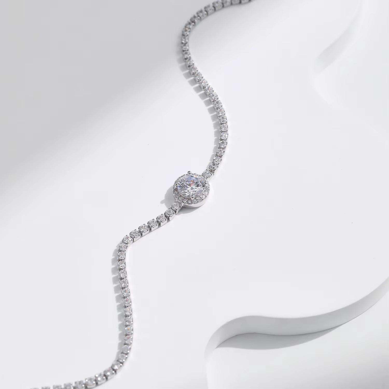Exquisite 925 Sterling Silver Tennis Bracelet with Sparkling Cubic Zirconia - Perfect Luxury Accessory for Weddings and Engagements